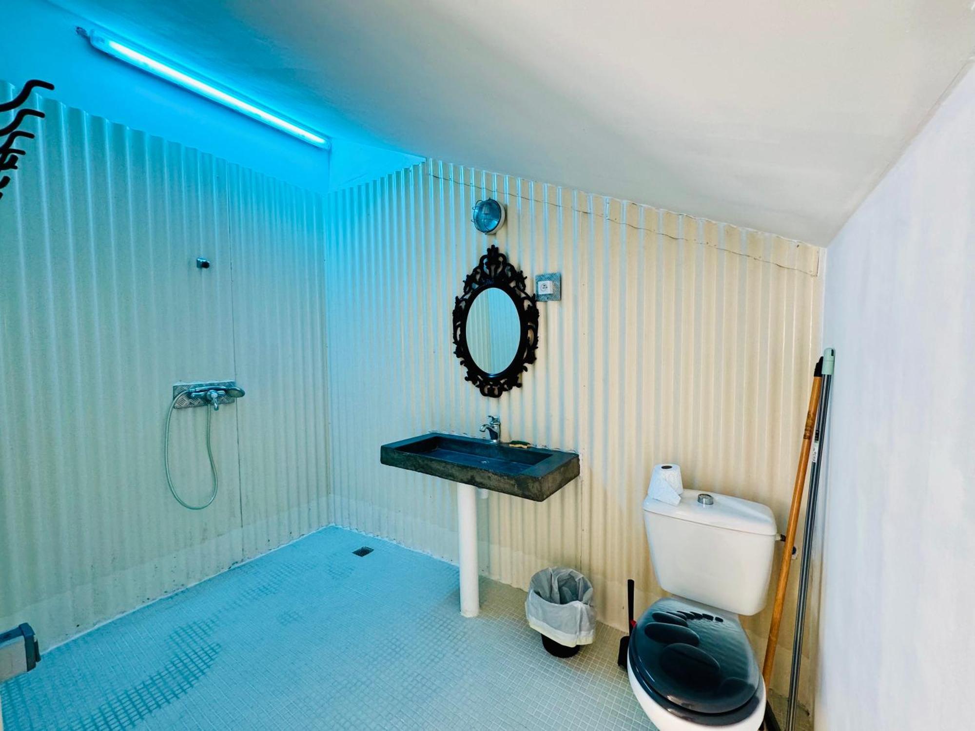 Maison Avec Piscine Антиб Екстериор снимка